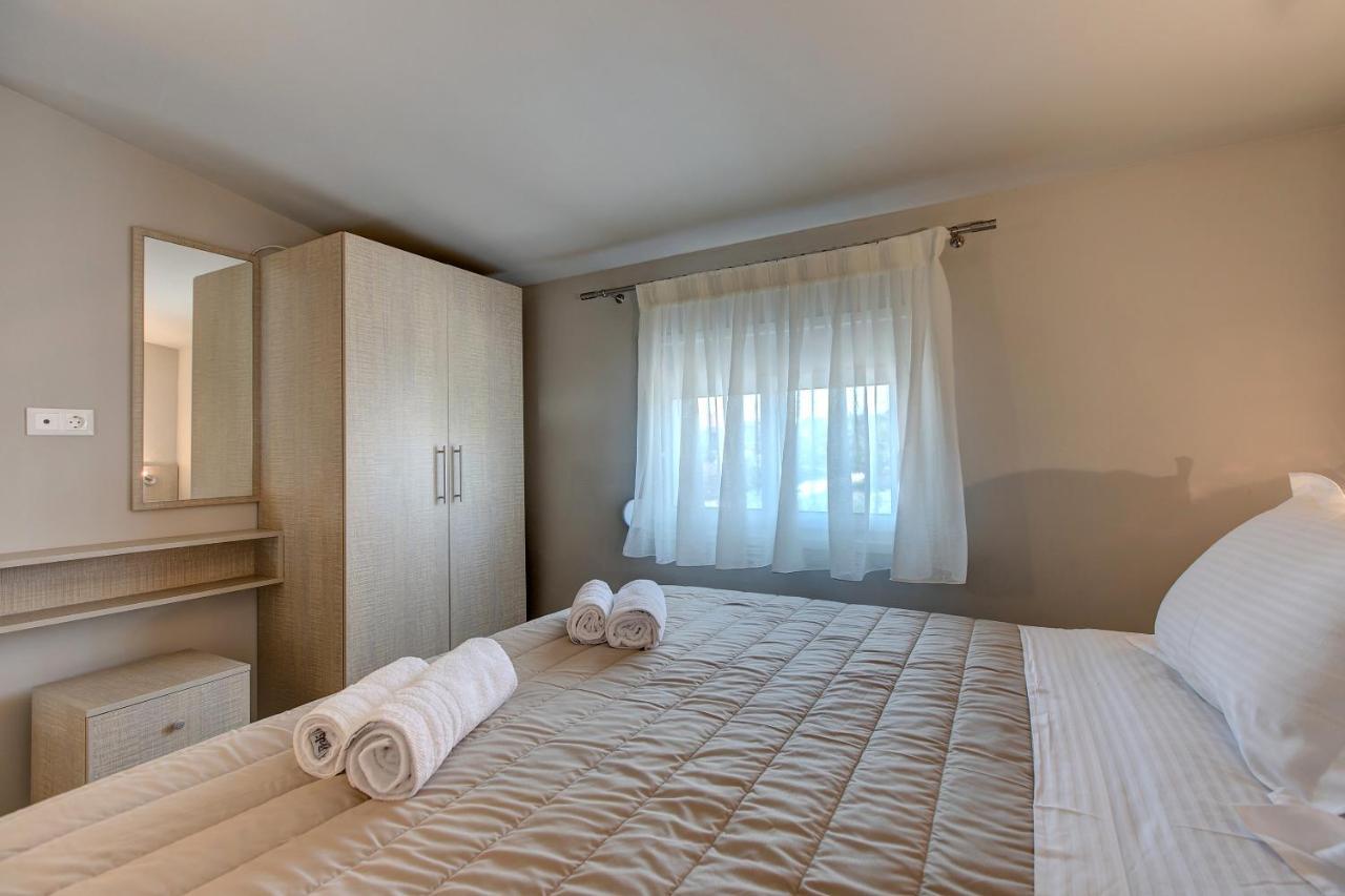 Apartamento The House Of The Roses Gerakini Exterior foto